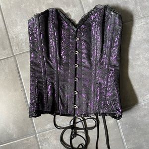 overbust corset
